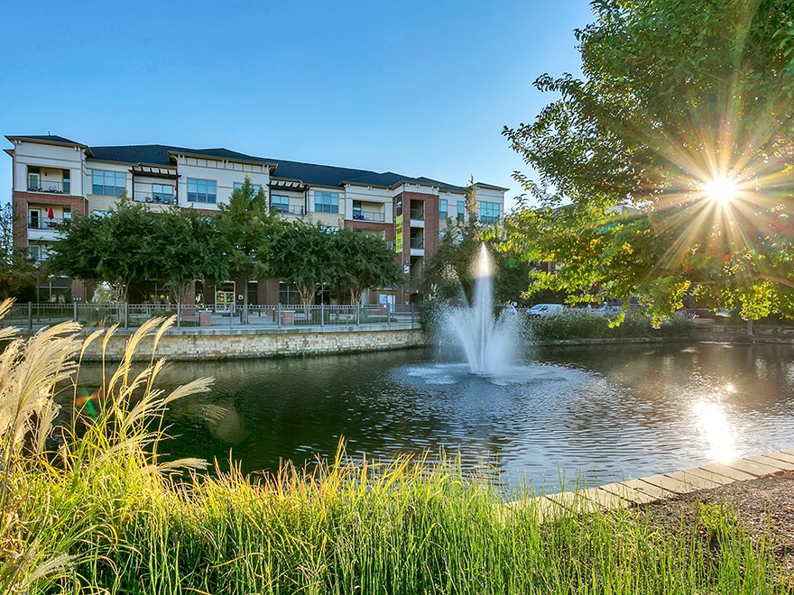 Prairie Crossing Metropolitan Development Group LLC